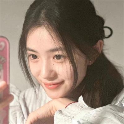 她的13月 封面